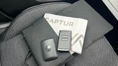 Renault Captur 1.0 TCE 90 Techno 5dr Petrol Hatchback